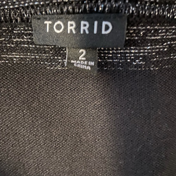 Black and silver striped sweater dress - Picture 4 of 4